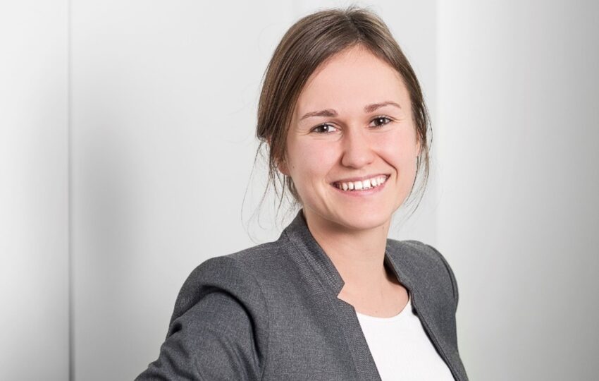 Portrait von Karina Ebertz, Ansprechpartnerin im BMP Coaching & Consulting.