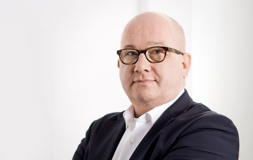 Portrait von Lorenz Bastian, Ansprechpartner für BMP Vergabemanagement.